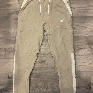 Nike Men’s Cream Jogger Pants
